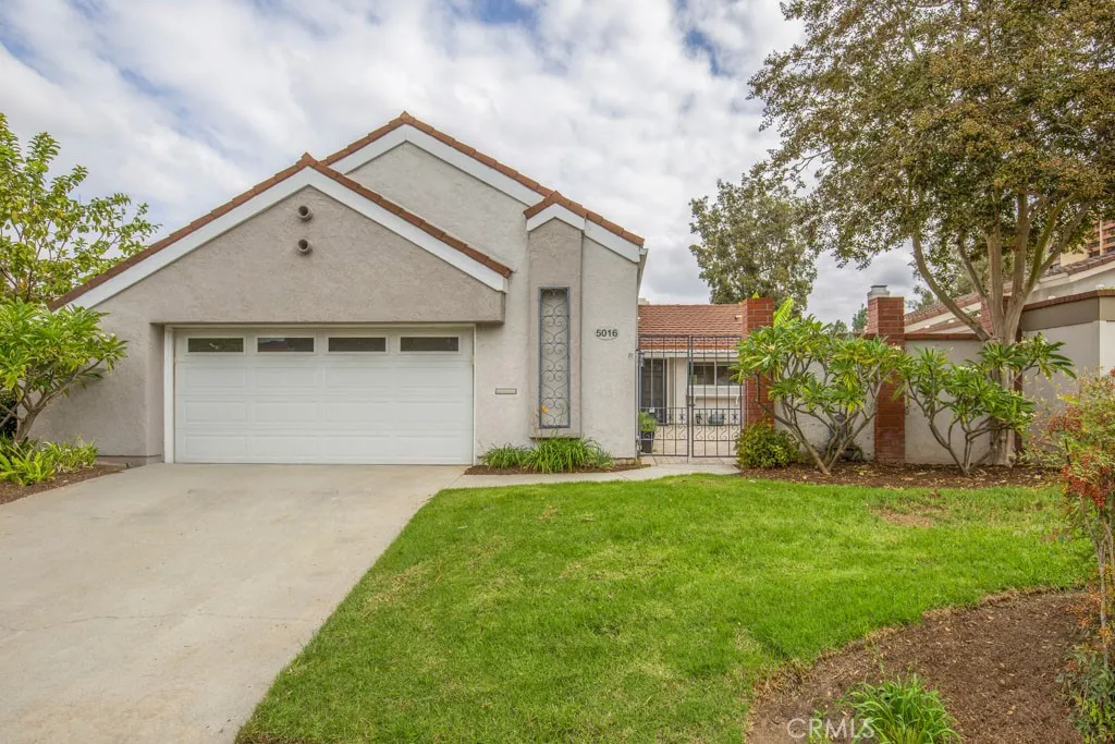 Laguna Woods, CA 92637