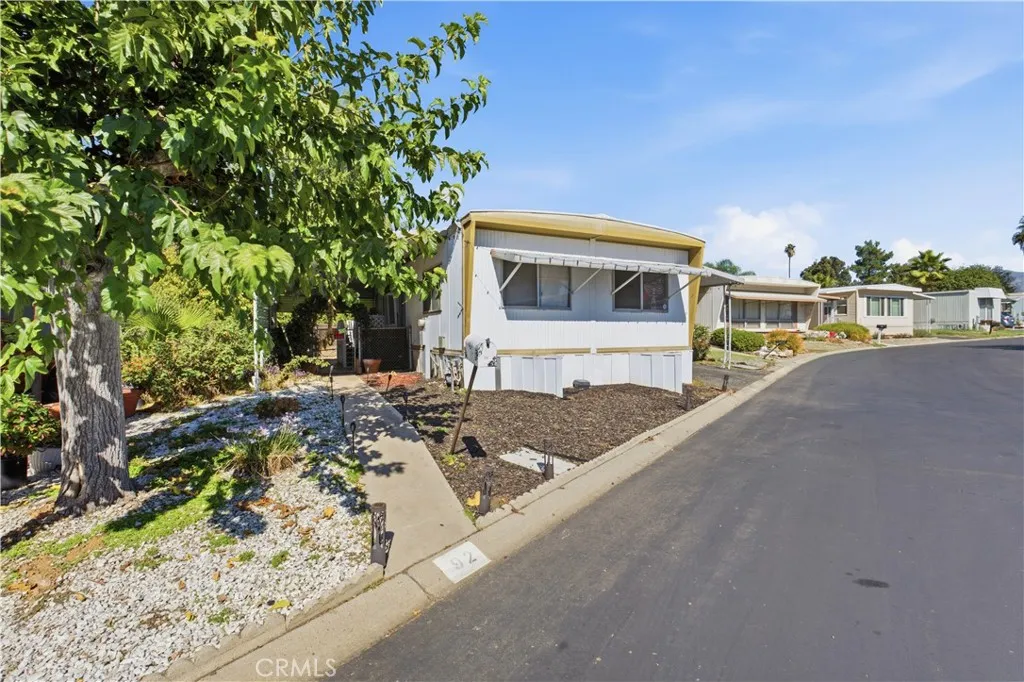 Redlands, CA 92374