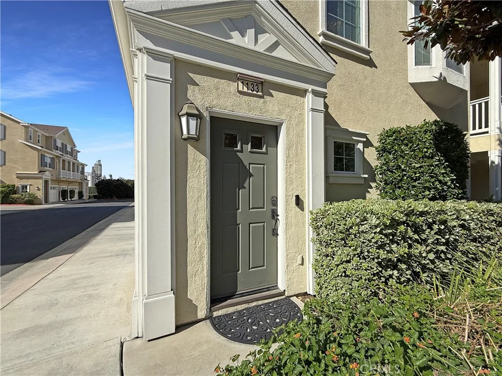 Irvine, CA 92606