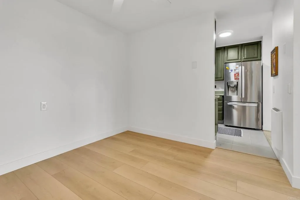 https://cdn.realtyfeed.com/cdn/127/307111750/837aa554482940c9dcdef2dbce36bb8a.webp