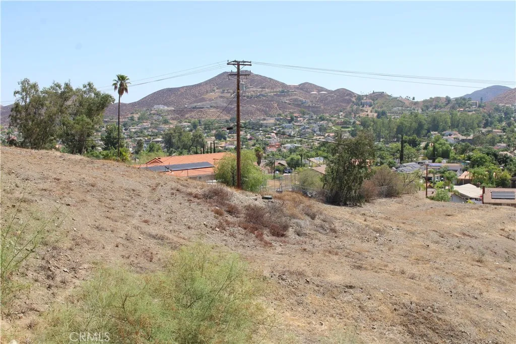 Menifee, CA 92587