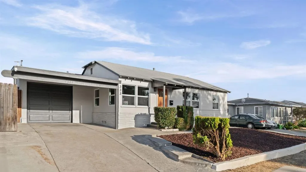 https://cdn.realtyfeed.com/cdn/127/307111911/169ab4327f67fcabb0bc828a44292c4d.webp