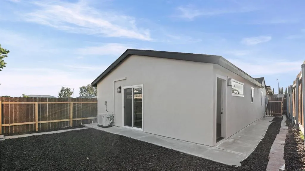https://cdn.realtyfeed.com/cdn/127/307111911/1cb83ec3c48d900d1af5b2786344c86f.webp