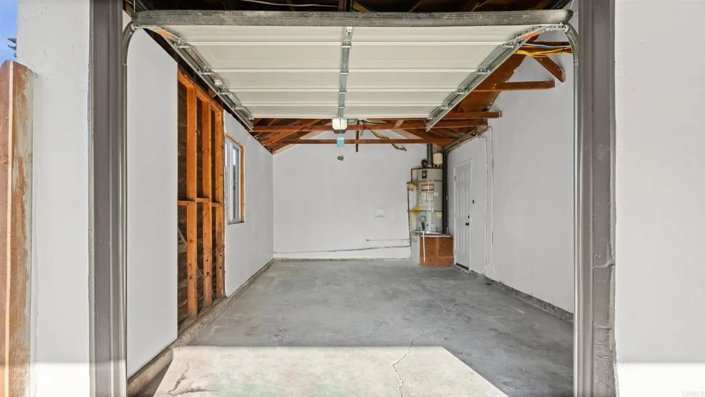 https://cdn.realtyfeed.com/cdn/127/307111911/7adb42f26b9c770480bc01df981ef3b1.webp