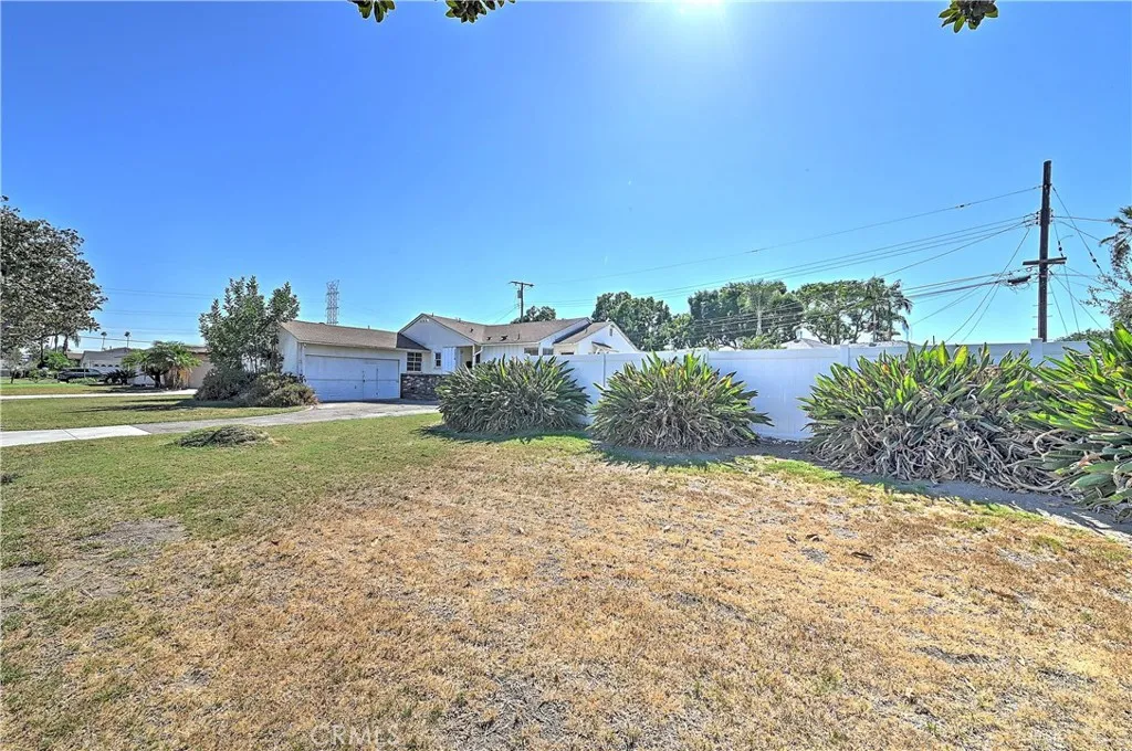 Downey, CA 90240