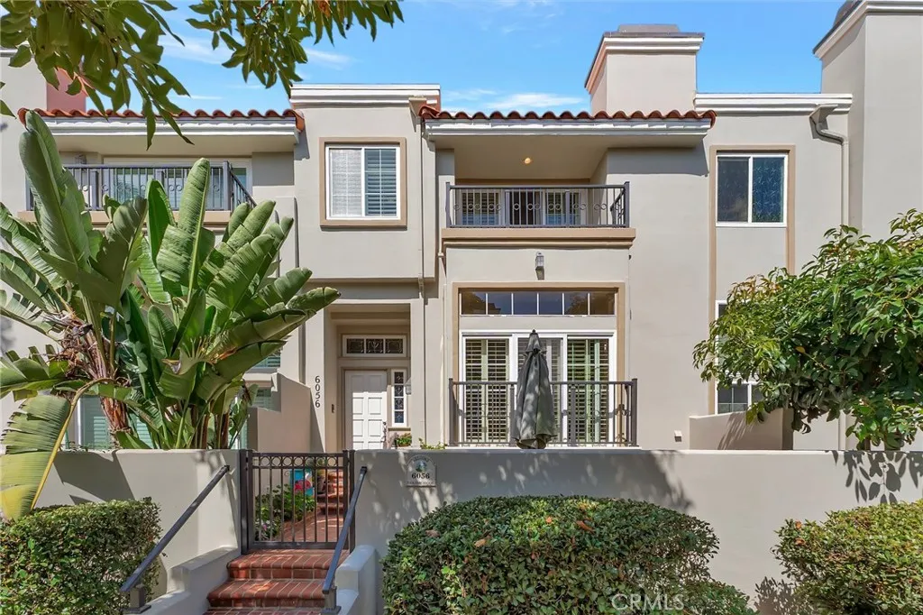 Huntington Beach, CA 92648