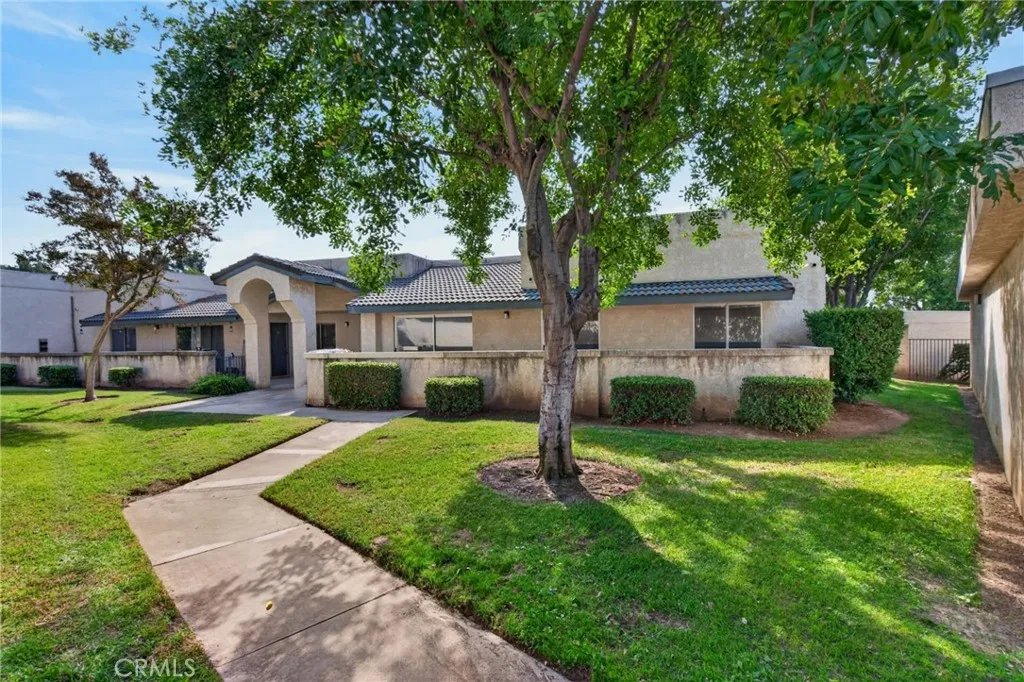 Highland, CA 92346
