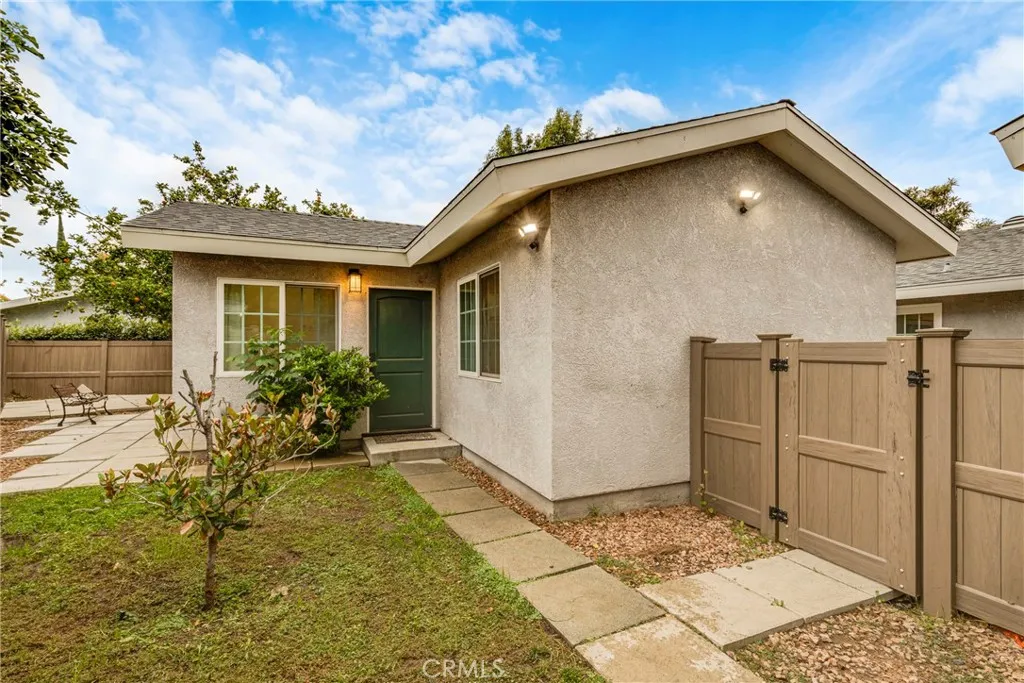 Northridge, CA 91324