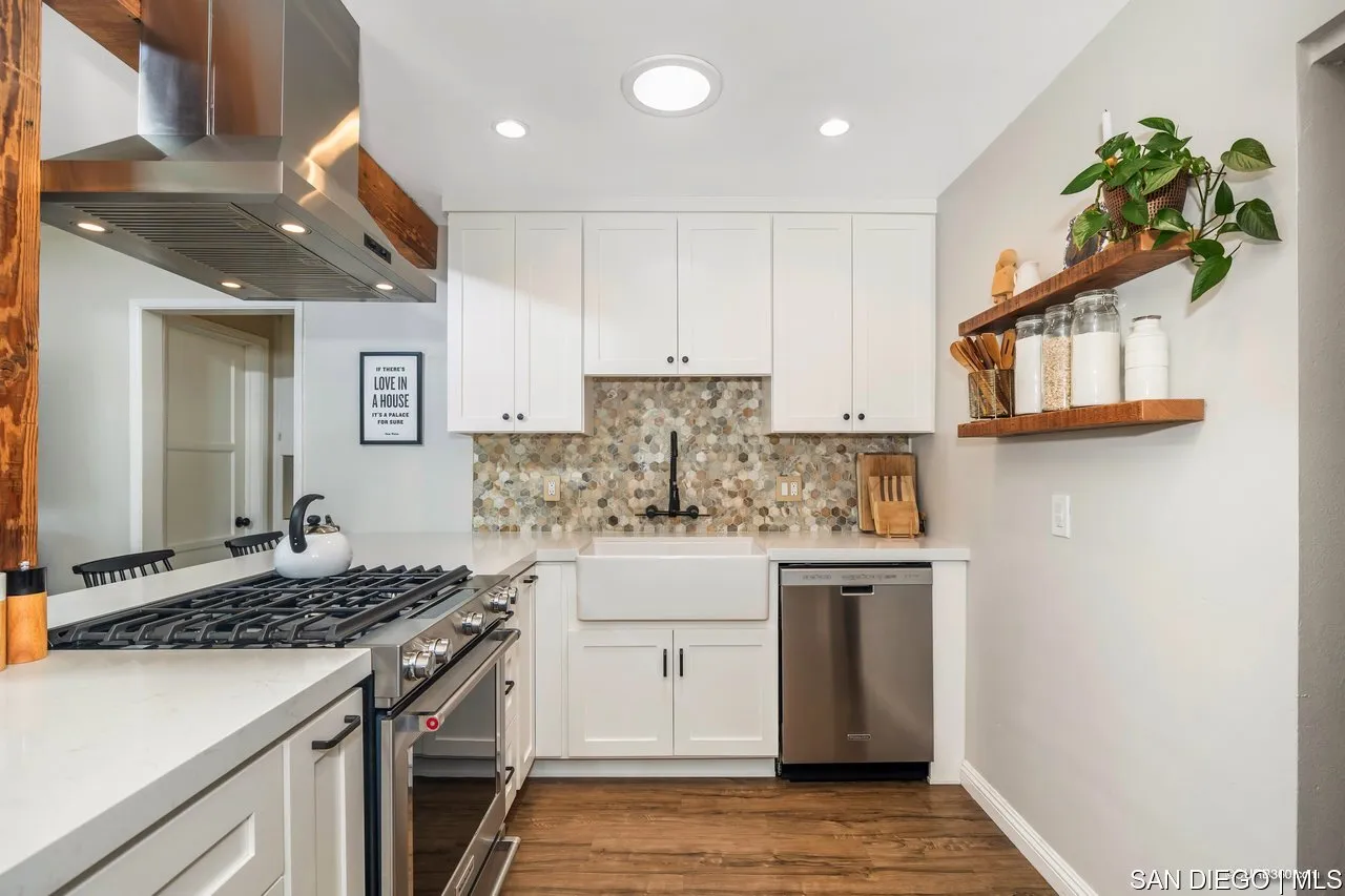https://cdn.realtyfeed.com/cdn/127/700000120/41c94bdc0ab98fc60e51eb49ce1044b3.webp