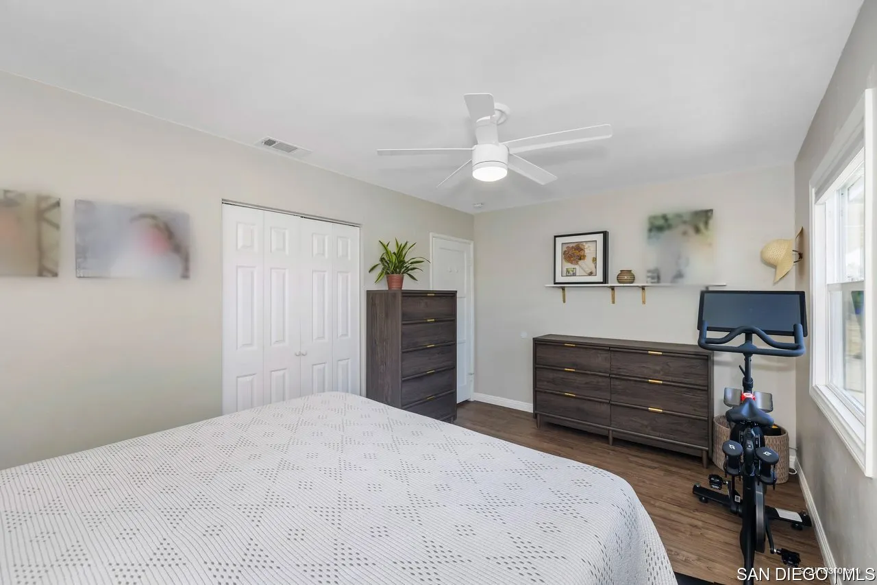 https://cdn.realtyfeed.com/cdn/127/700000120/6de9db40668c70788ec1677bb8145aa1.webp