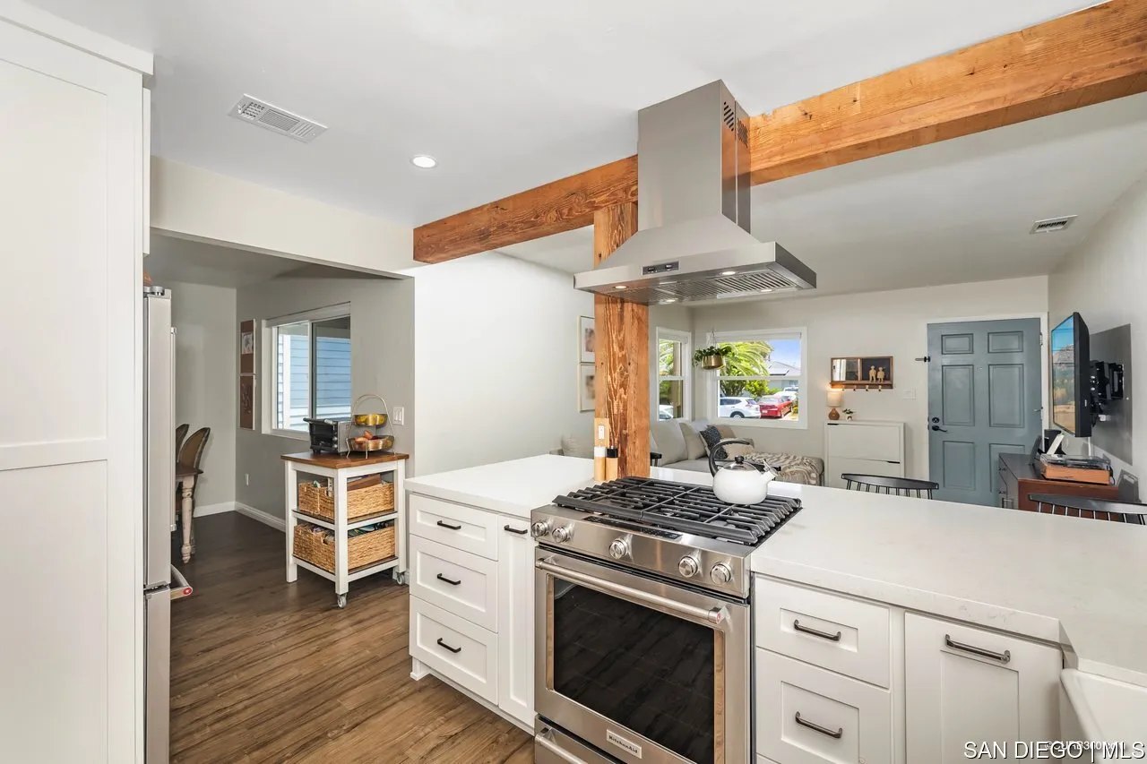 https://cdn.realtyfeed.com/cdn/127/700000120/ce9ca45316a94447289c415286236e9f.webp