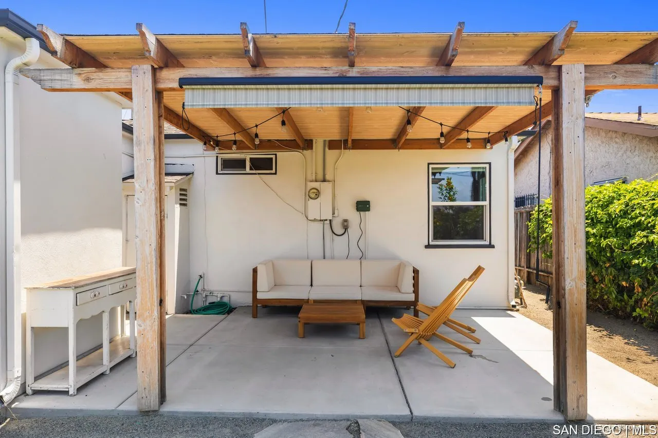 https://cdn.realtyfeed.com/cdn/127/700000120/f3338af3079e59cc027861b1d0d4ae17.webp