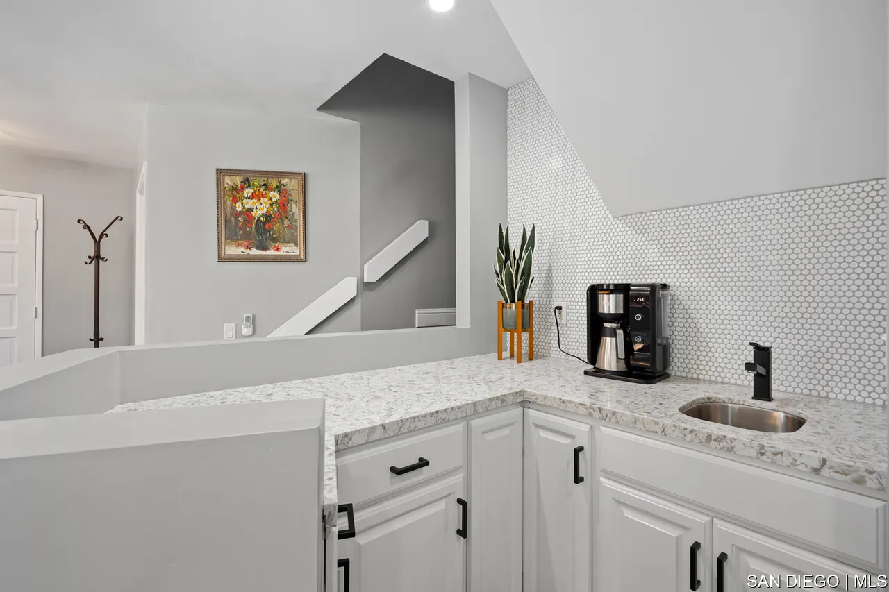 https://cdn.realtyfeed.com/cdn/127/700000302/e1974dc0314417423b819ed52f82ec4c.webp