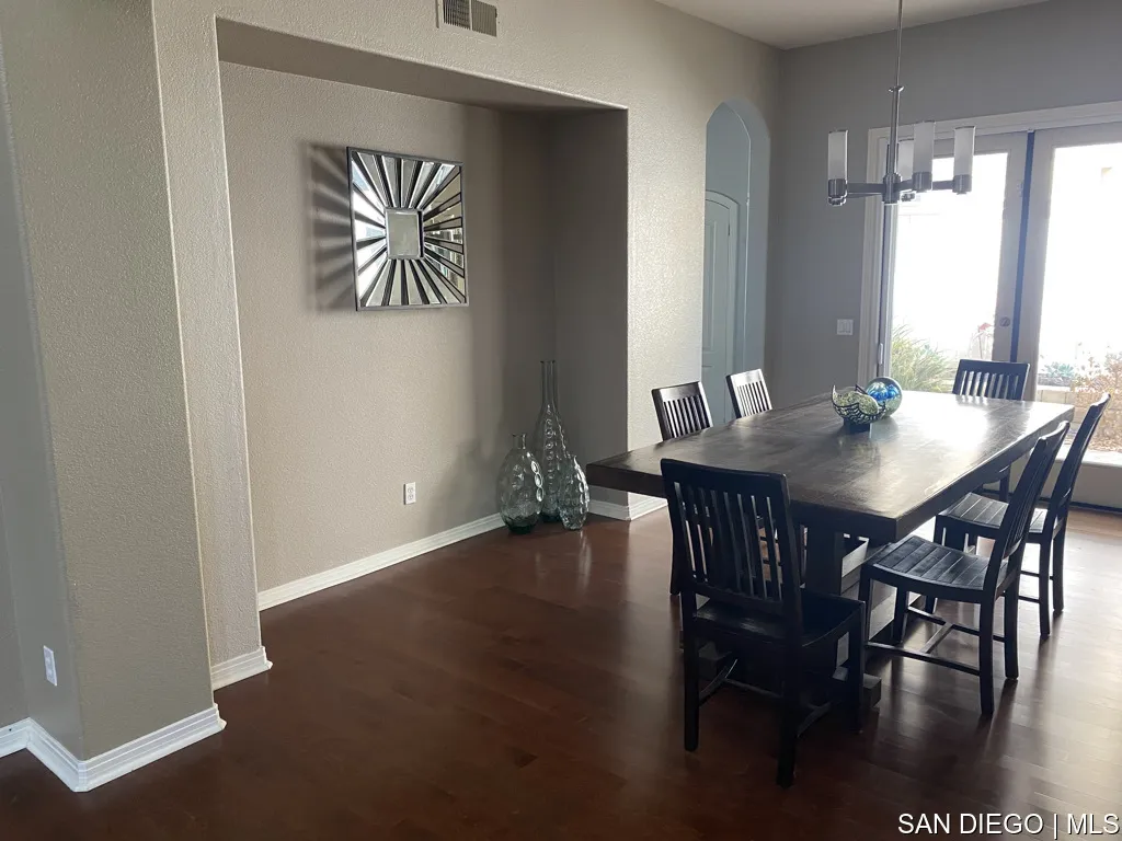 https://cdn.realtyfeed.com/cdn/127/700000354/9d67691167ac09eef85b599c70bc3353.webp