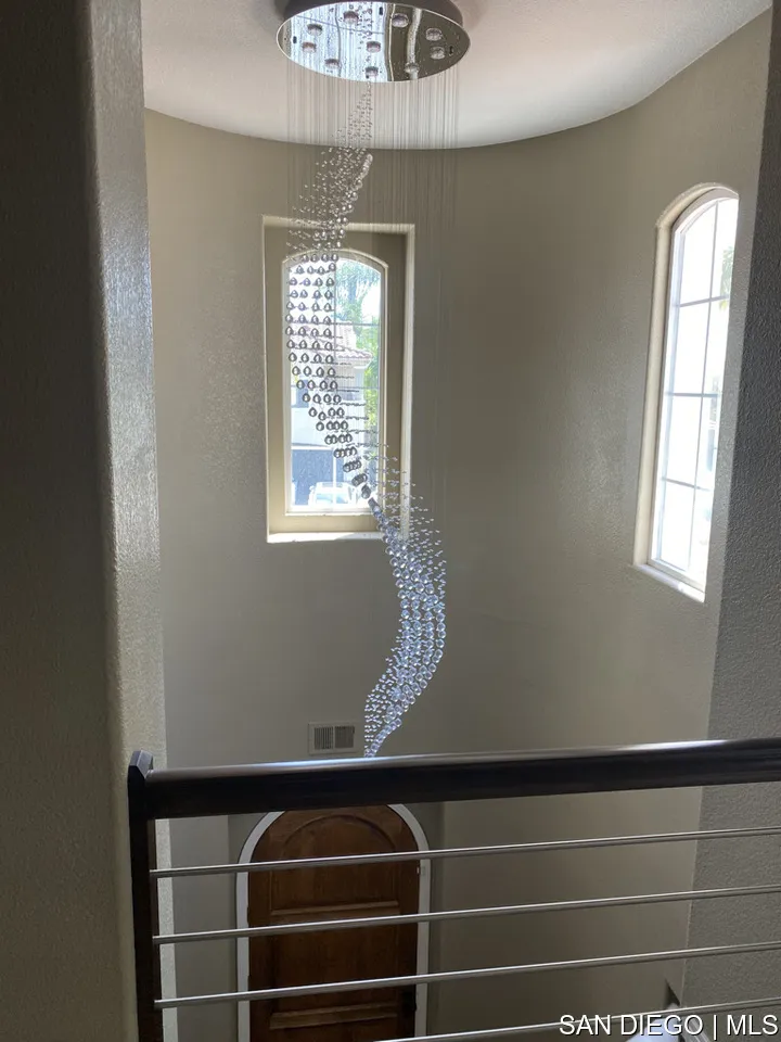 https://cdn.realtyfeed.com/cdn/127/700000354/dc91e0fb3acf13733538a68f9ccfb82a.webp