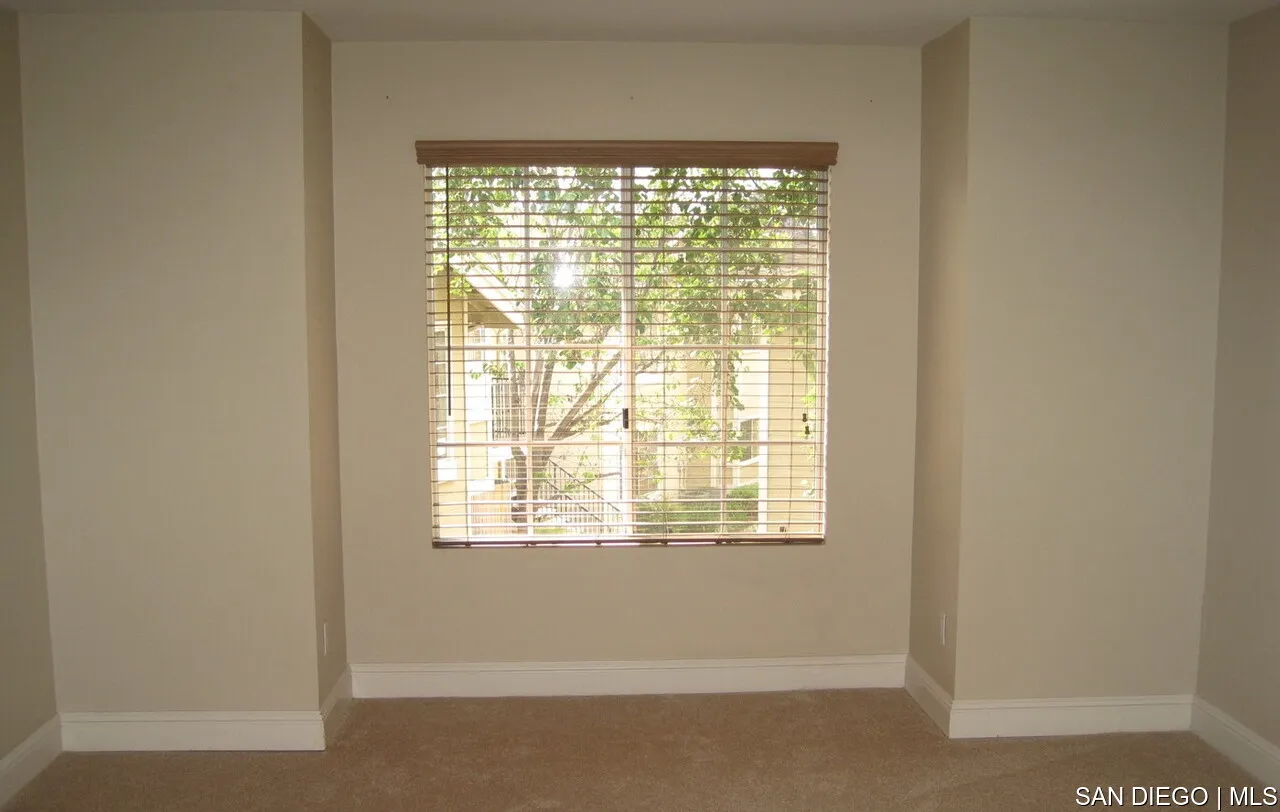 https://cdn.realtyfeed.com/cdn/127/700000366/daf187ec9819a52556bcf0dc923a874d.webp