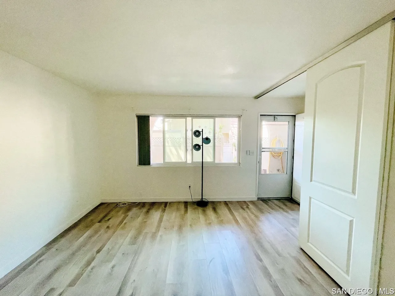 https://cdn.realtyfeed.com/cdn/127/700000420/7452e9894c2a8a37454a7580a9517046.webp