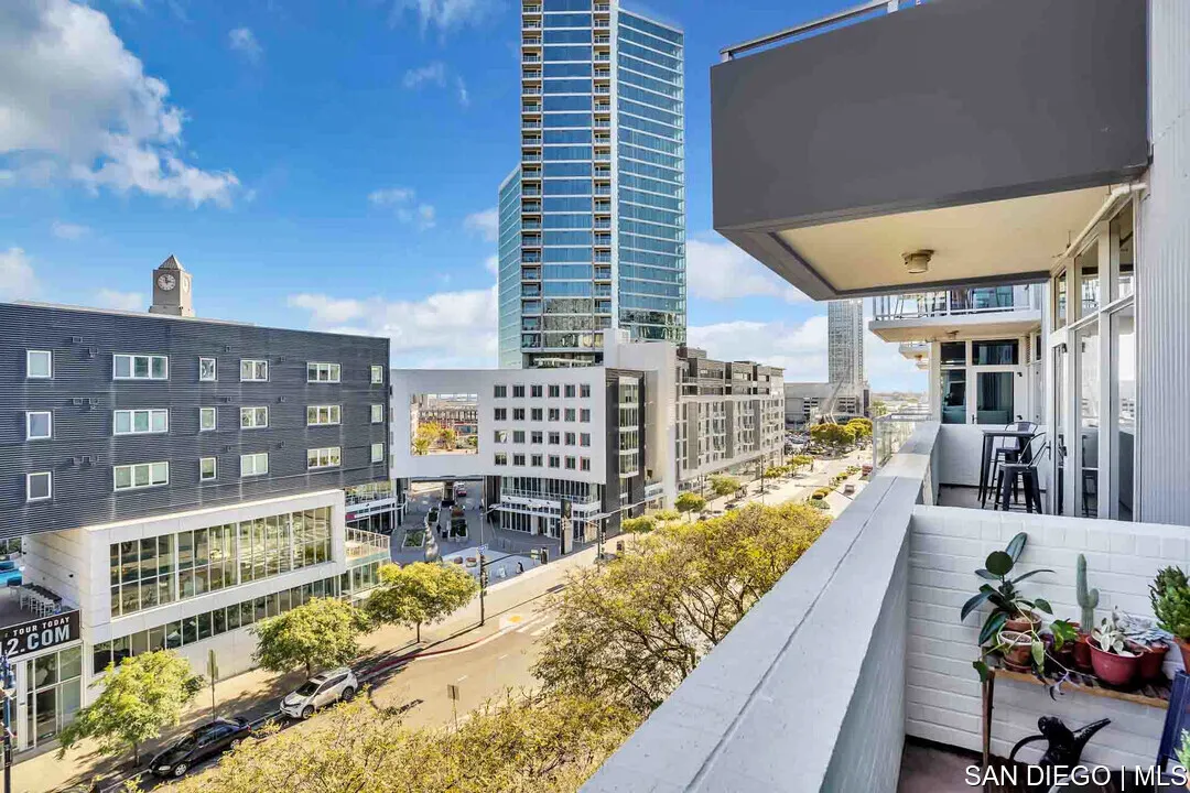 https://cdn.realtyfeed.com/cdn/127/700000529/2b09e4950a805618ac6ad0cf086d47be.webp