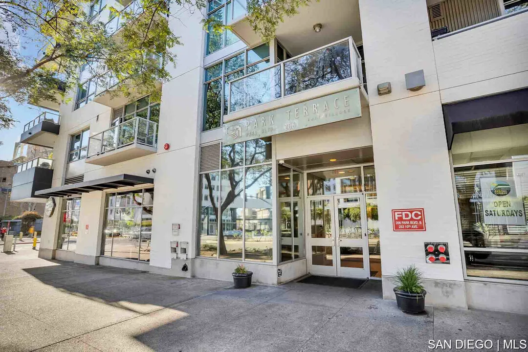 https://cdn.realtyfeed.com/cdn/127/700000529/57a83f993c9c7f528893dccd3a0bf430.webp