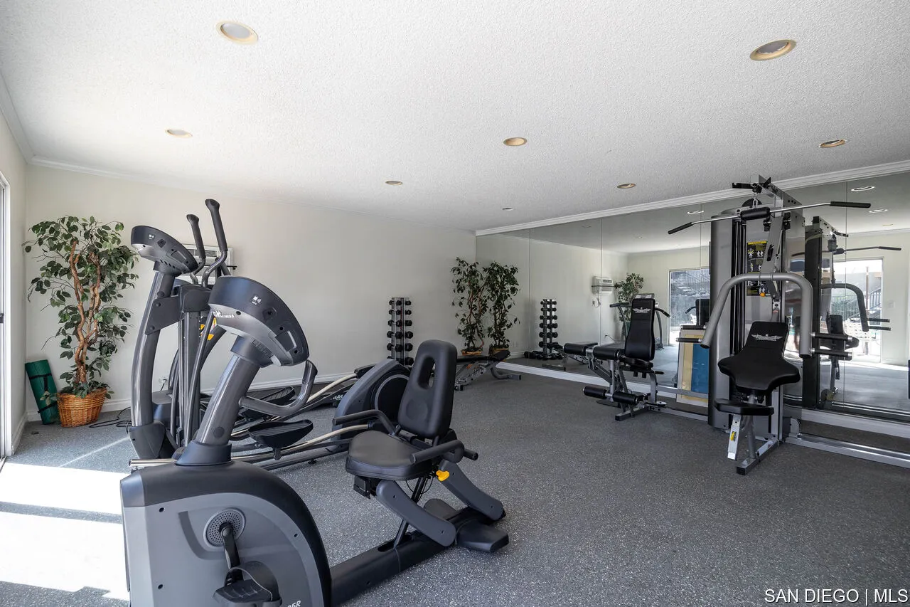 https://cdn.realtyfeed.com/cdn/127/700000664/43a02ff963b2775837964d6c3ae8c526.webp