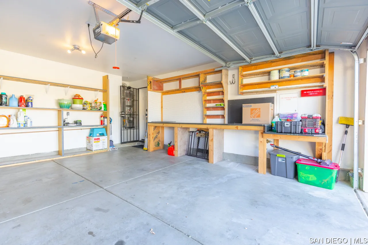https://cdn.realtyfeed.com/cdn/127/700000679/cecd9d48027238295596e1f51fb44677.webp