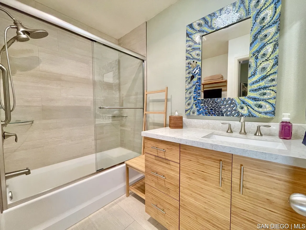 https://cdn.realtyfeed.com/cdn/127/700000716/931ff6508d1a7ea92b8285100072dac8.webp