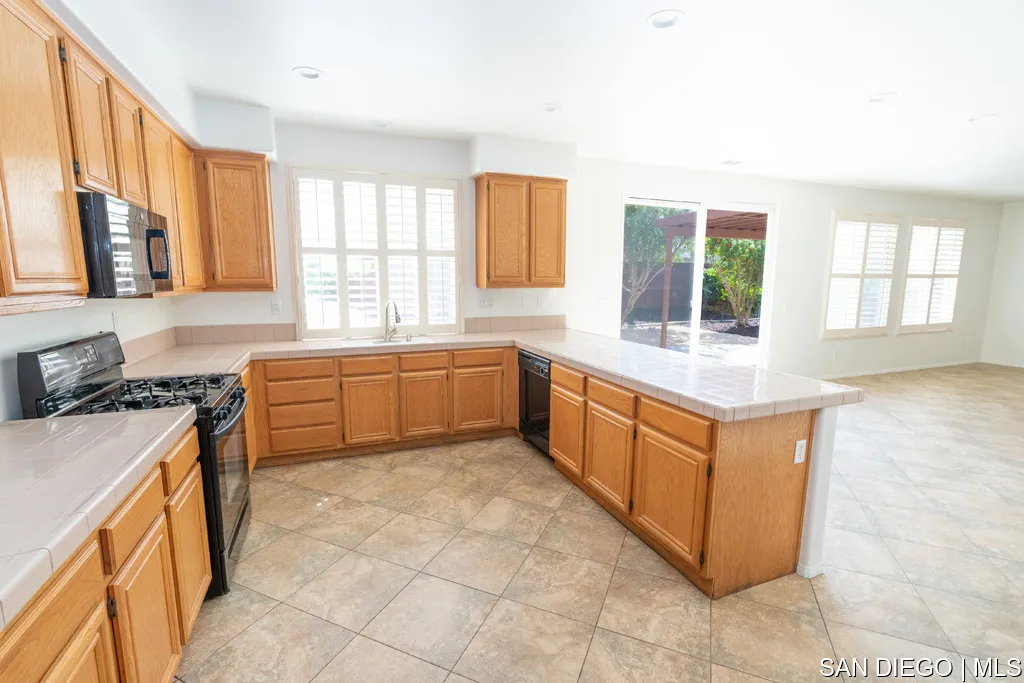 https://cdn.realtyfeed.com/cdn/127/700000885/3496a771217e617f87eca2481d1c7710.webp