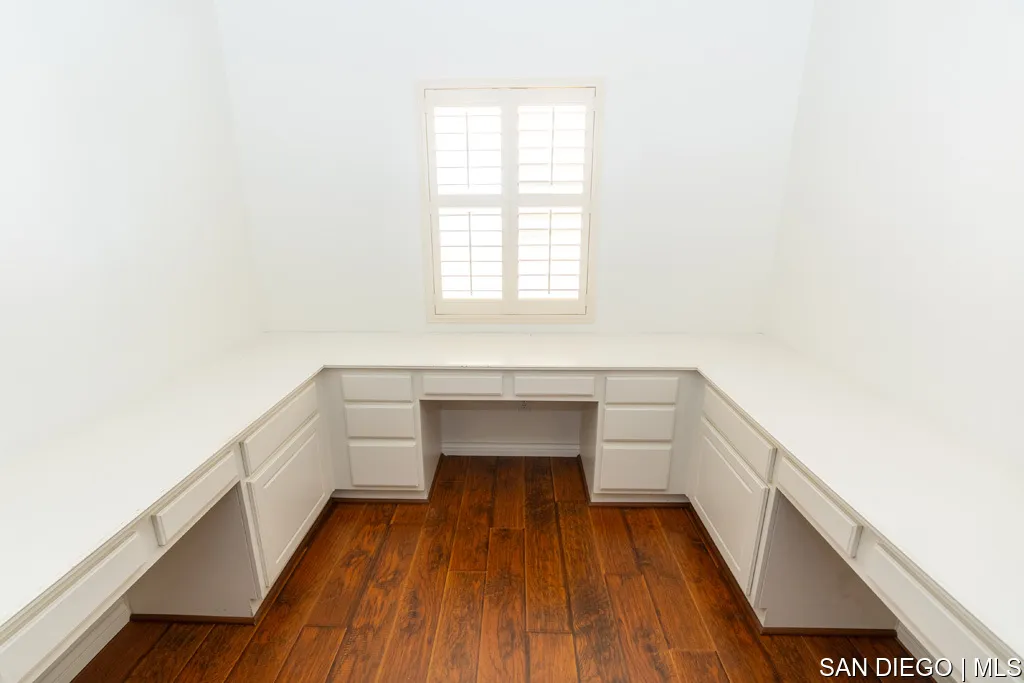https://cdn.realtyfeed.com/cdn/127/700000885/95be9e3027b825256e202f769cfe0420.webp