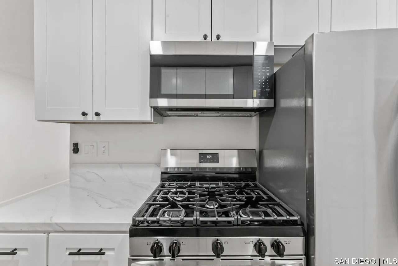 Photo #3: SDC0001142 Listing 