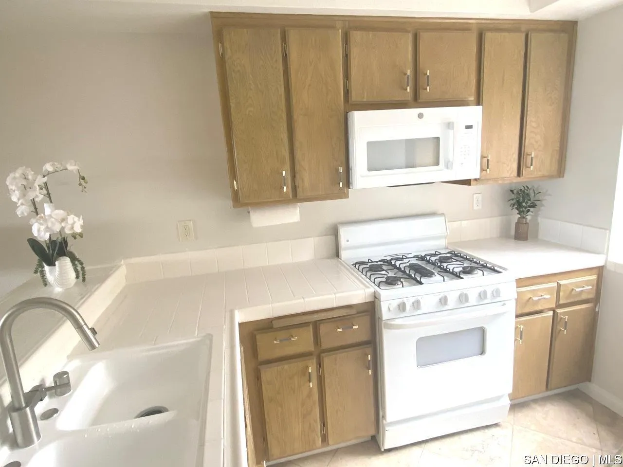 Photo #3: SDC0001143 Listing 
