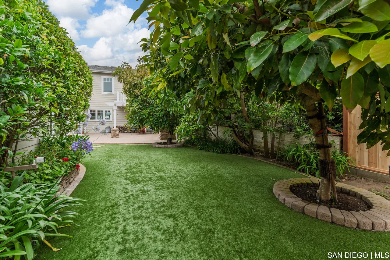 https://cdn.realtyfeed.com/cdn/127/700001080/7f382641ba5f9f5a4d1e6d8dddf99551.webp