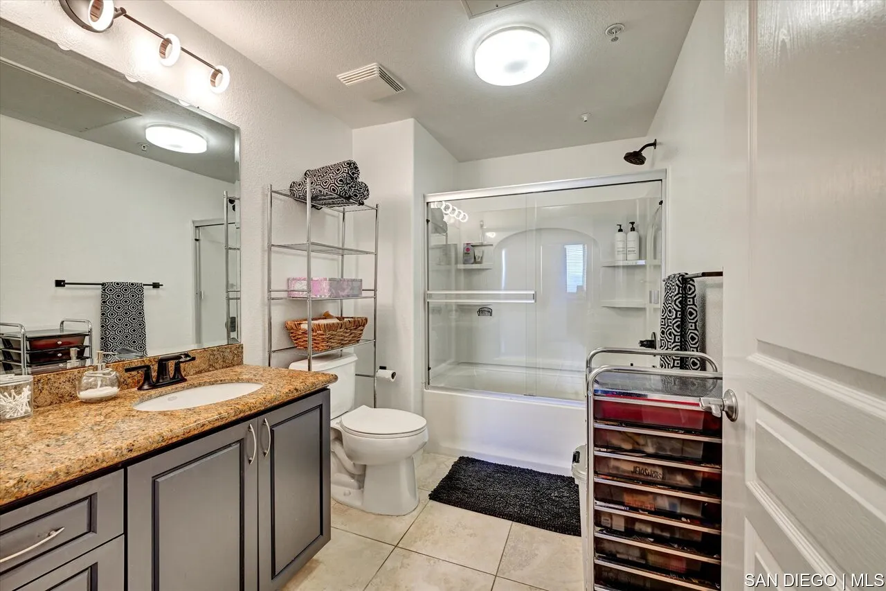 Photo #13: SDC0001163 Listing: Photo #13