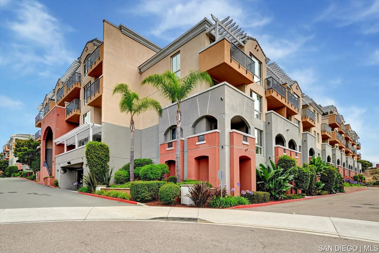 More Details about MLS # SDC0001163 : 3877 PELL PL UNIT UNIT 118