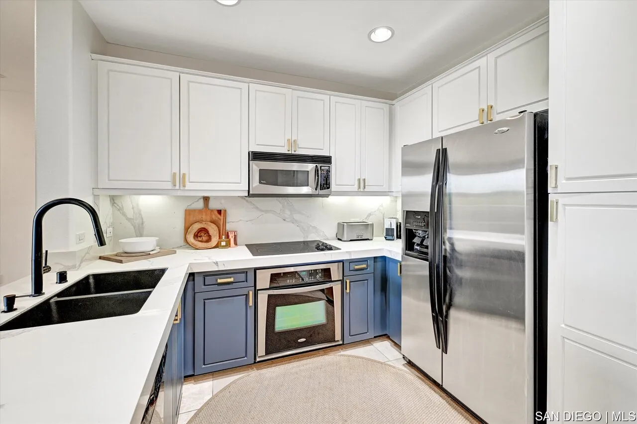 Photo #4: SDC0001163 Listing 