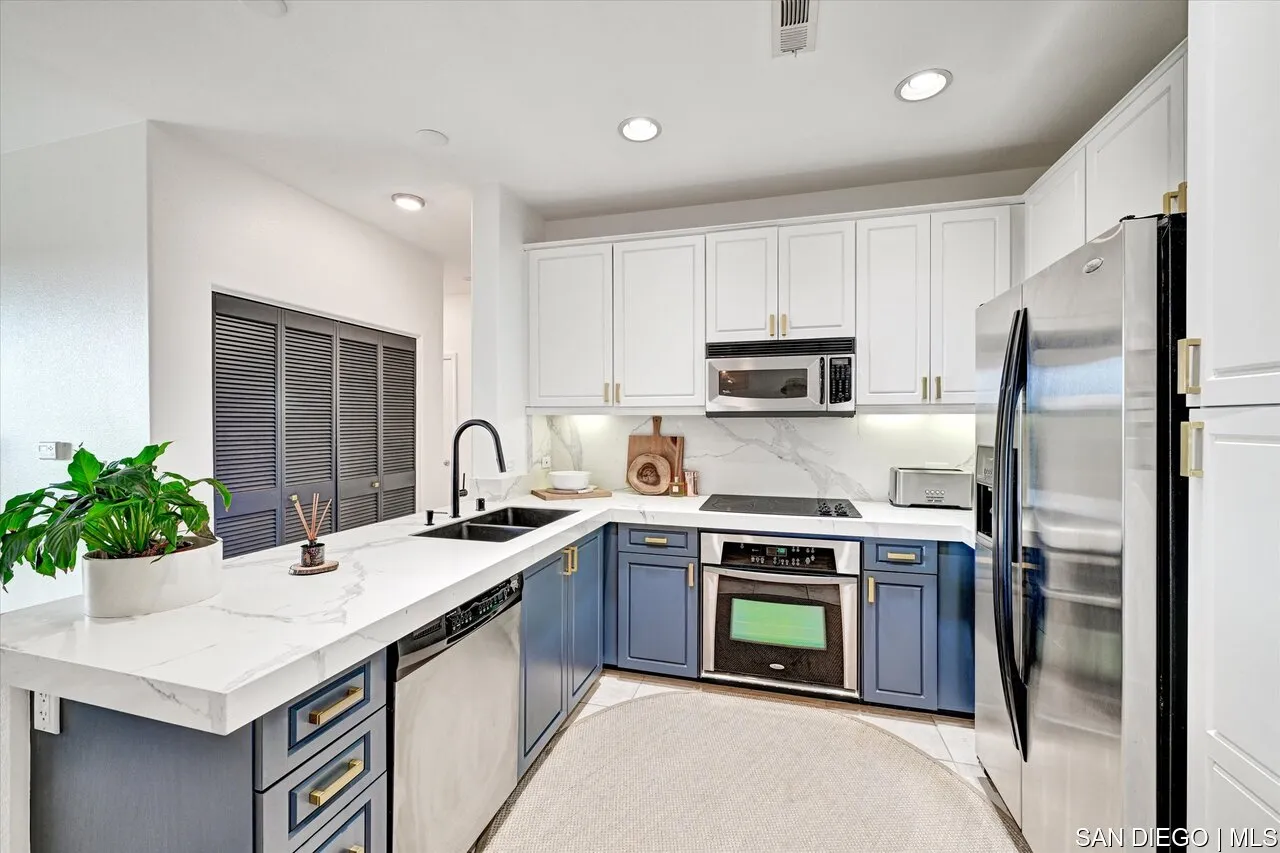 Photo #5: SDC0001163 Listing 