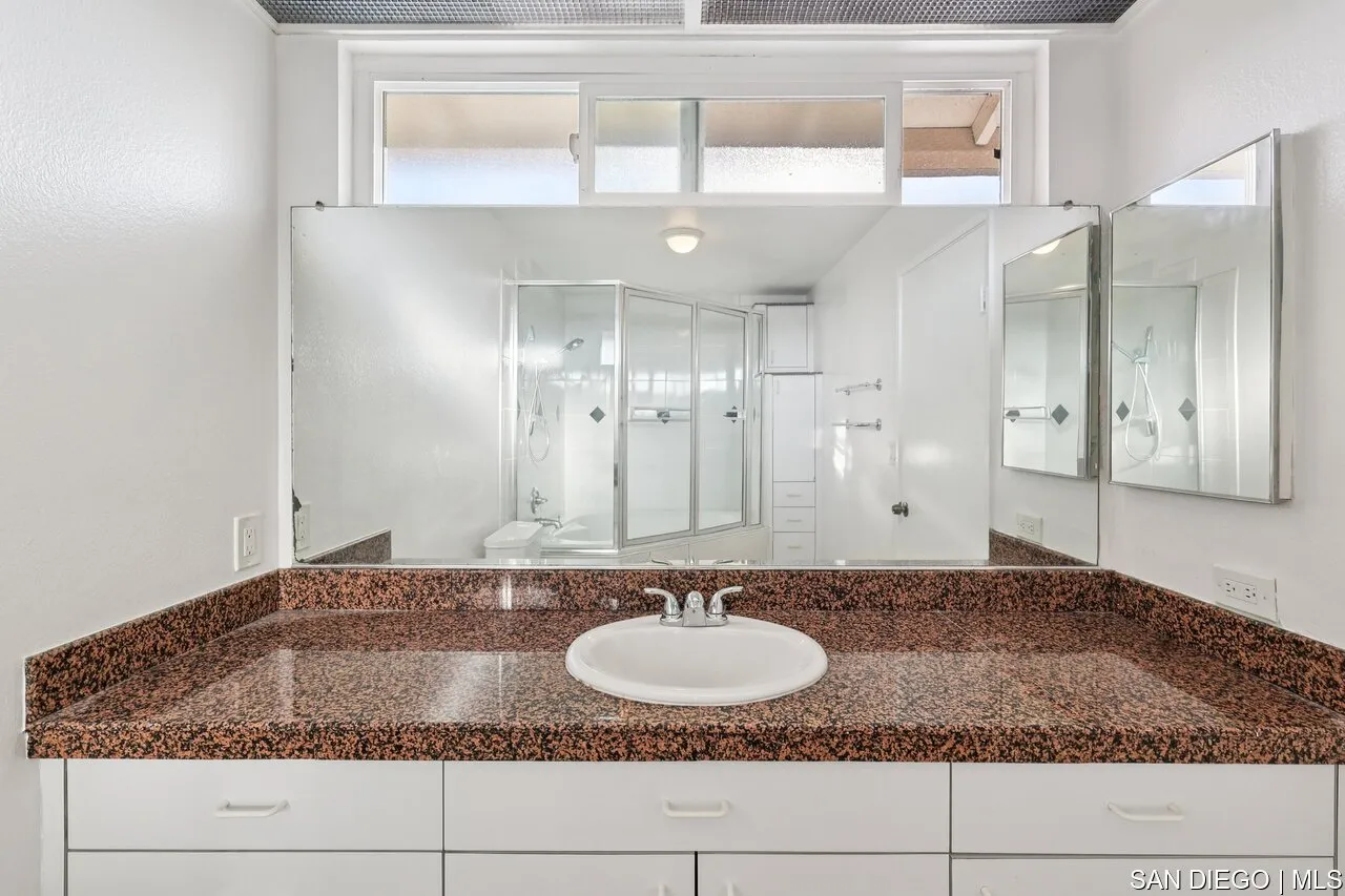 https://cdn.realtyfeed.com/cdn/127/700001124/1e5db148234525fa9dc4adf675e2b4ee.webp