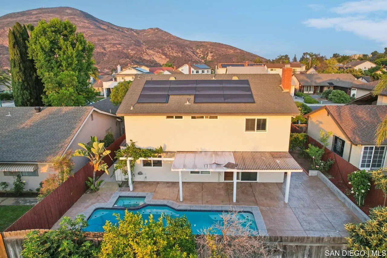 https://cdn.realtyfeed.com/cdn/127/700001124/3160e23d2c30b01a0f67f69091caffbc.webp
