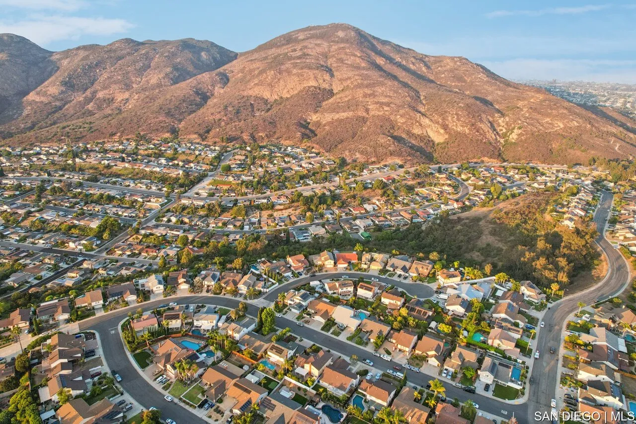https://cdn.realtyfeed.com/cdn/127/700001124/406e70b6ac6ff3e1074f0623999e13a5.webp