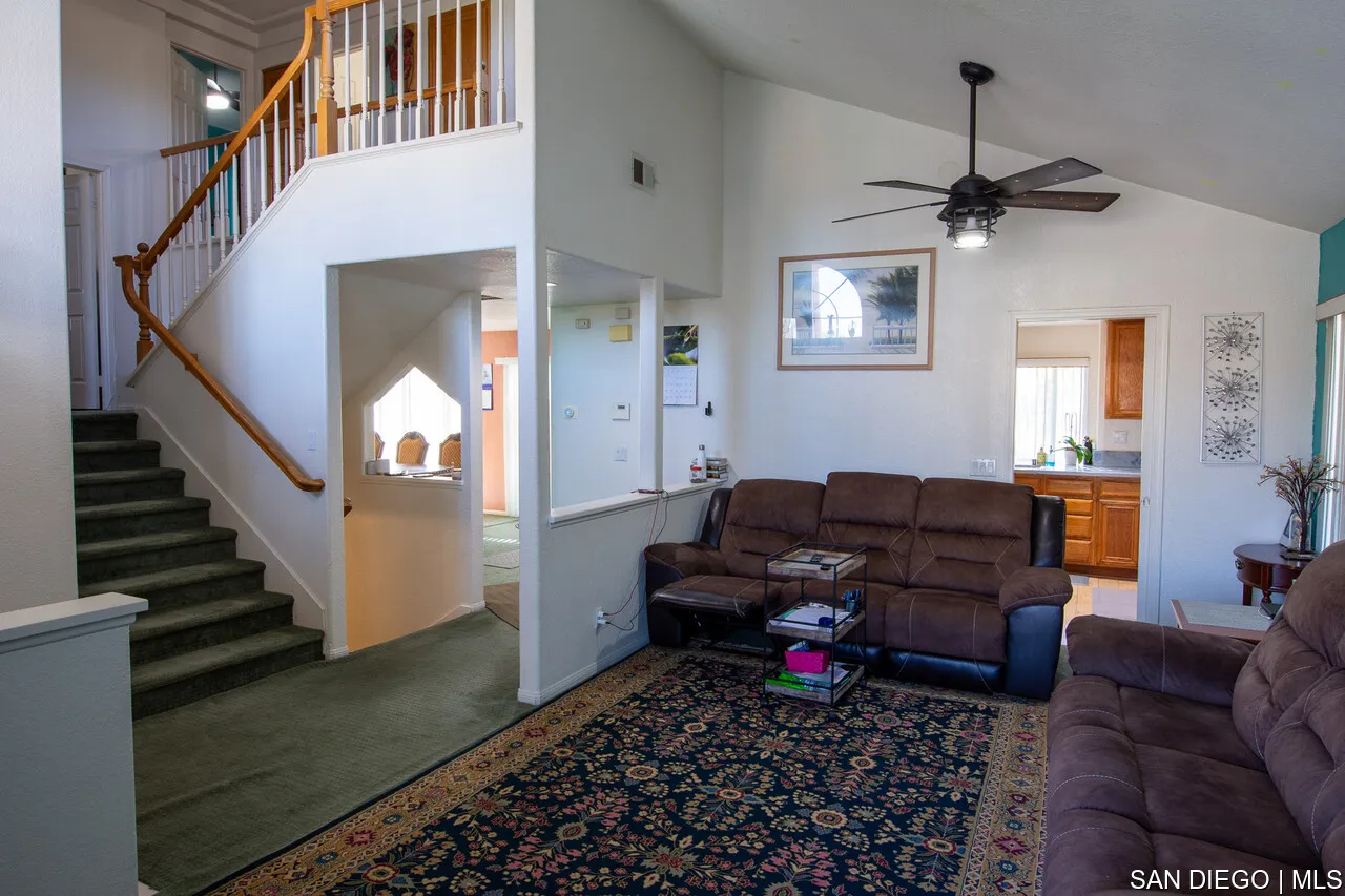 https://cdn.realtyfeed.com/cdn/127/700001125/41c7c2ed1e6fee15f0f6ad66832274fb.webp