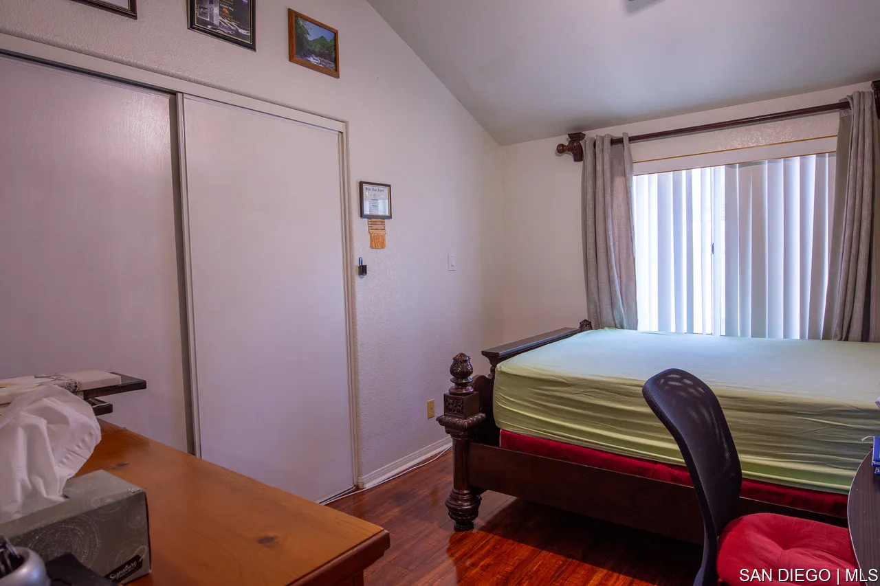https://cdn.realtyfeed.com/cdn/127/700001125/e81f545f1a53e35c14d7b7fe9e8c7044.webp