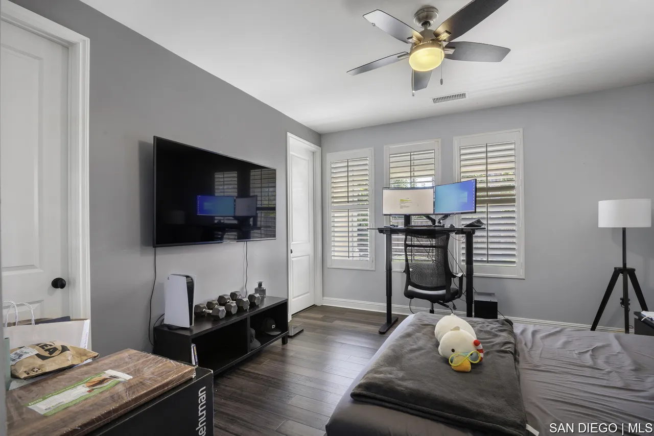 https://cdn.realtyfeed.com/cdn/127/700001126/0da2bf2ecbd21f4b0645f33af9a46482.webp