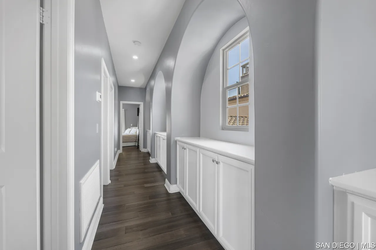 https://cdn.realtyfeed.com/cdn/127/700001126/cba14736f5789a81300d4ac9262f62c7.webp