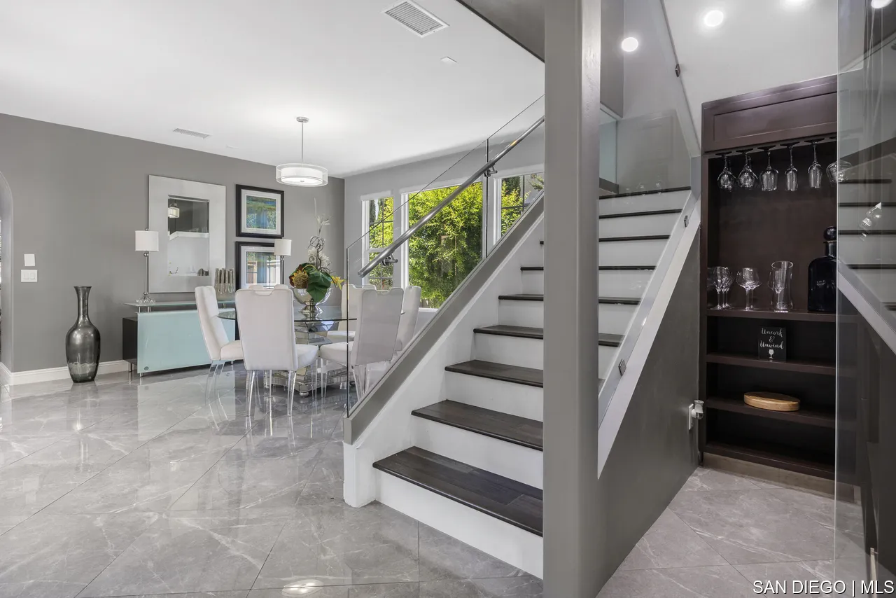 https://cdn.realtyfeed.com/cdn/127/700001126/cf5392975dcbb2fea8869ab9b016bb6a.webp