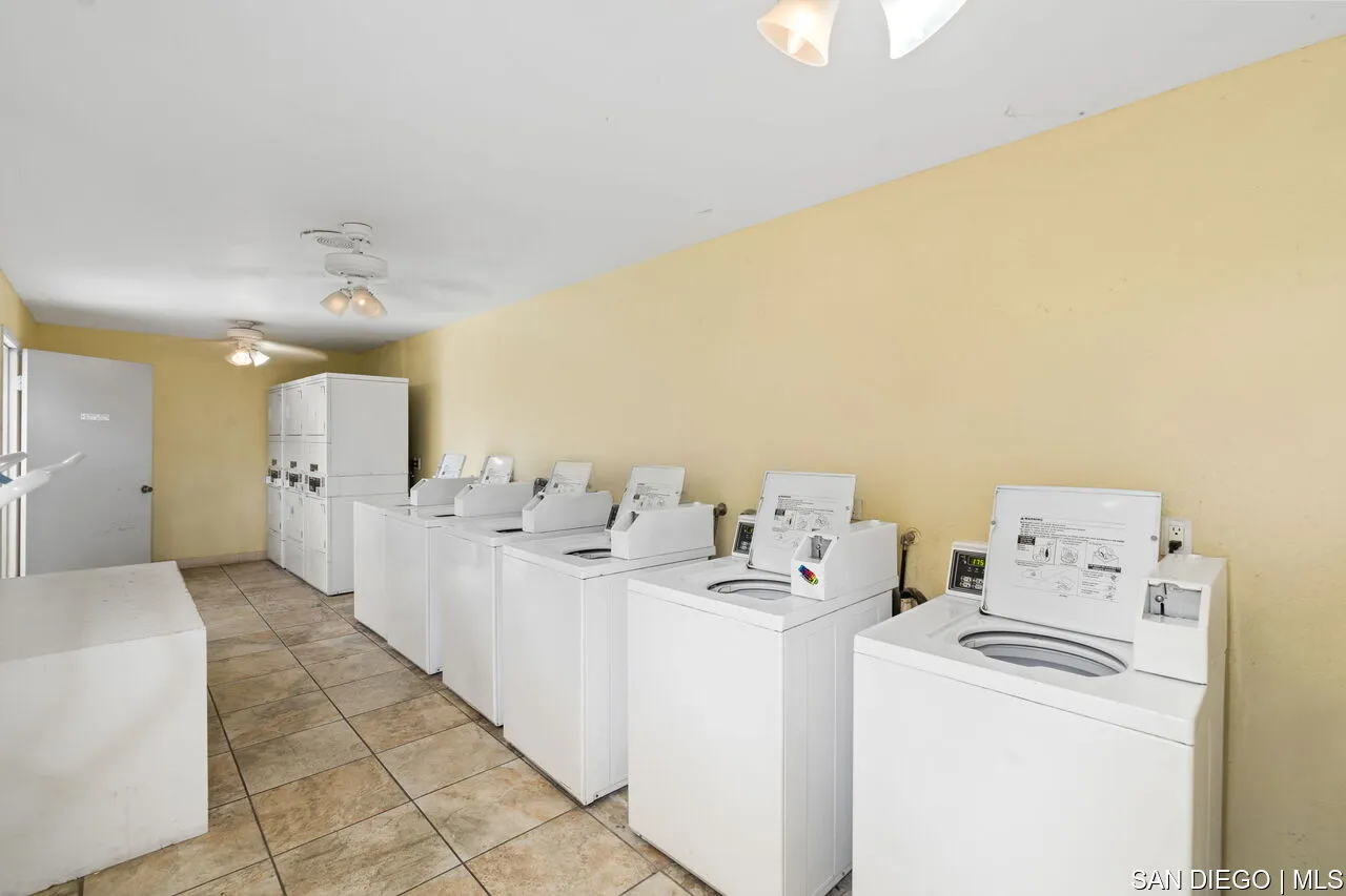 https://cdn.realtyfeed.com/cdn/127/700001127/c59937109e04290751382effacded40a.webp