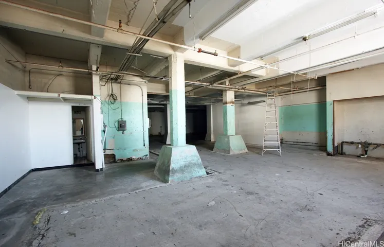 prior photo of space when vacant