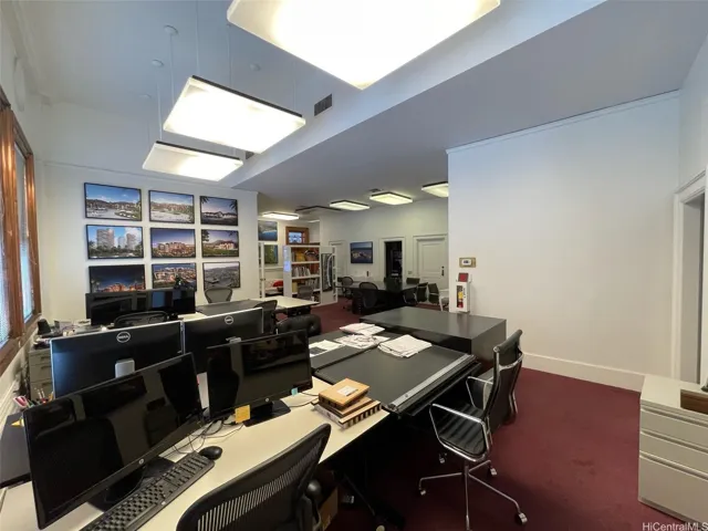 Suite 204 Work Space