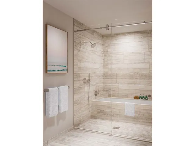 Bathroom Residence 
 00 (Enhanced Photo)