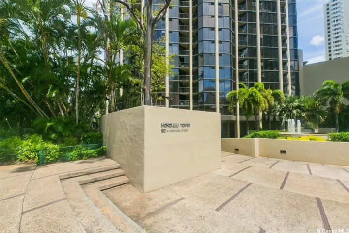 60 N Beretania Street 3105, Honolulu, Hawaii 96817, 1 Bedroom Bedrooms, ,1 BathroomBathrooms,Residential,For Sale,Beretania,202424786