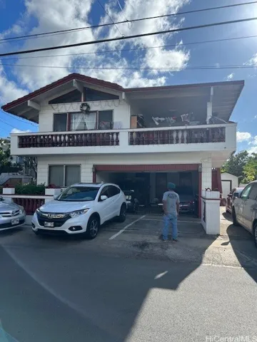 2011 Ahuula Street, Honolulu, Hawaii 96819, 9 Bedrooms Bedrooms, ,5 BathroomsBathrooms,Residential,For Sale,Ahuula,202425905