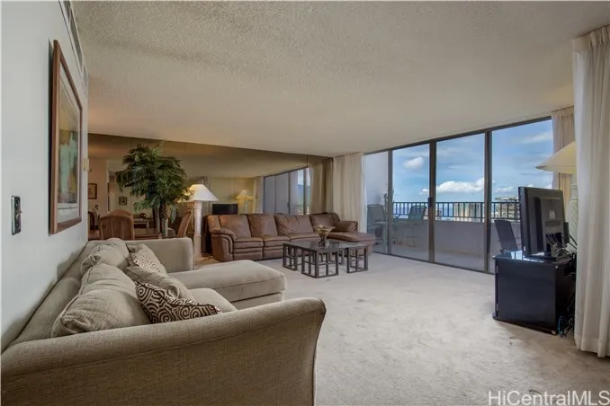 Living room to lanai Area